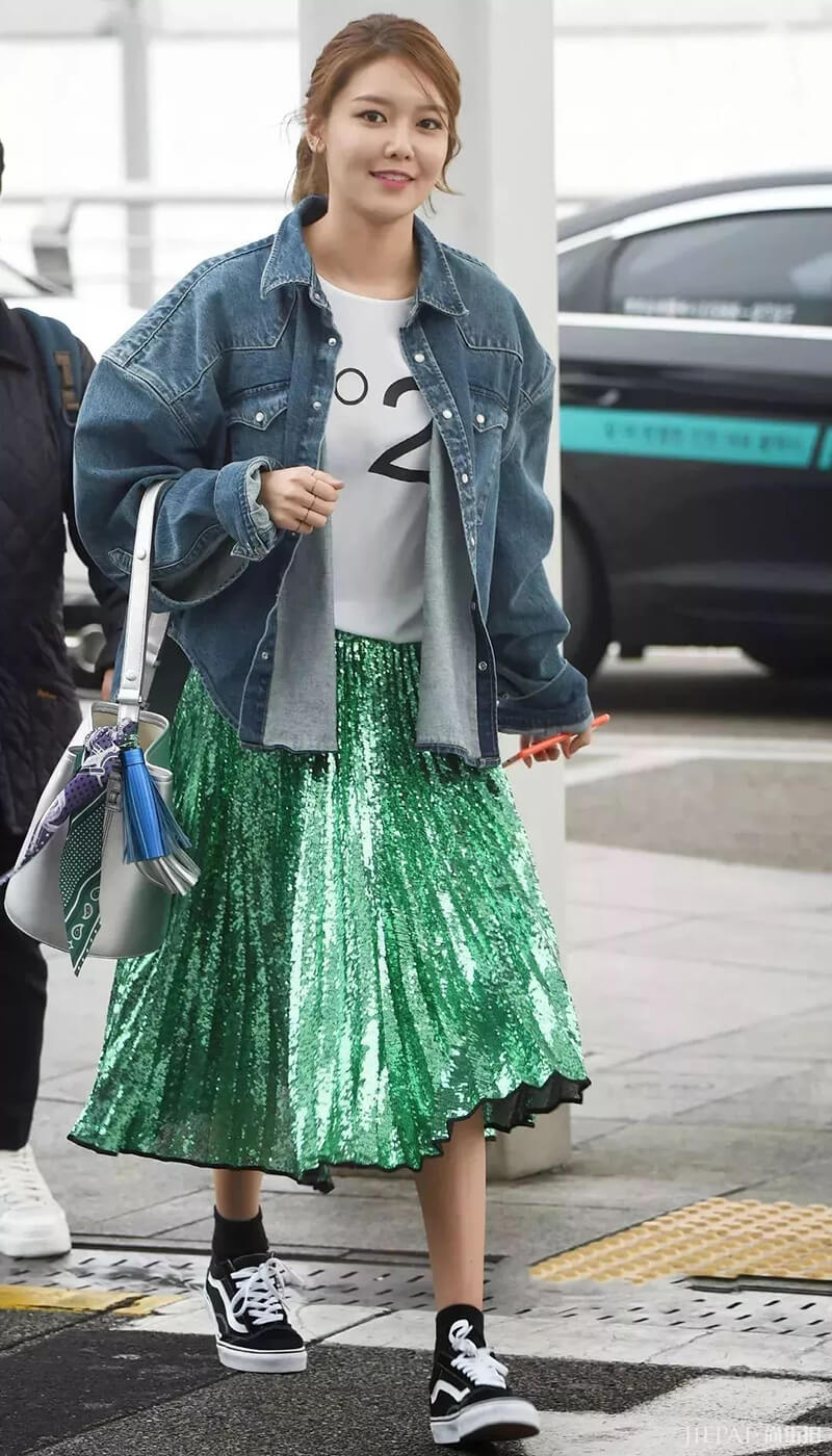 百褶裙显胖、显胯宽？学高圆圆不同身材不同穿法，时髦仙气还有范儿！