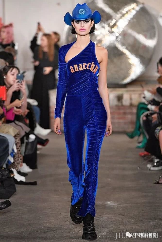 2019春夏时尚用什么攻占?看看这5个流行色就够了