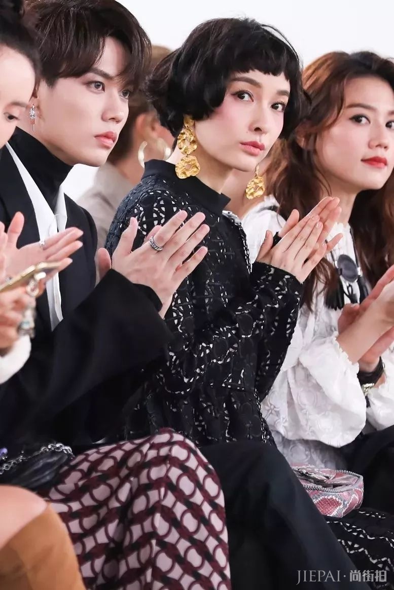 Angelababy寸头被吐槽像黄晓明？秋天这两款发型真的美炸了！