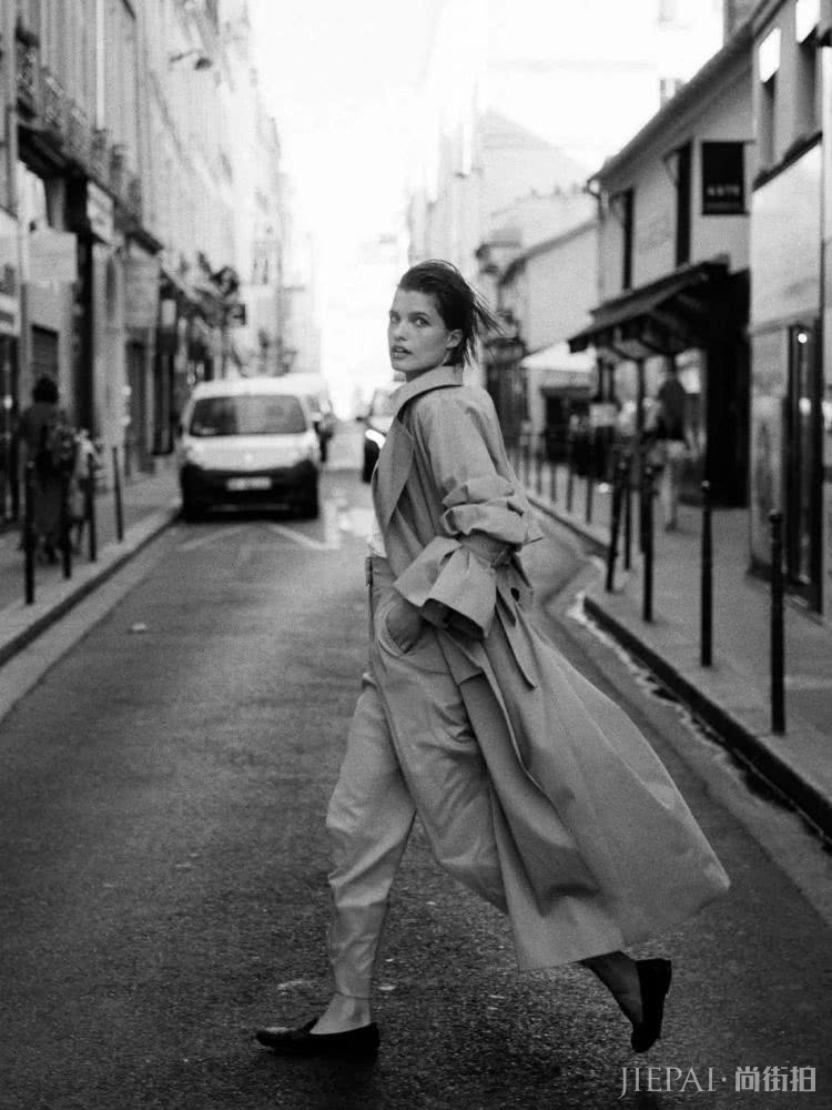 你的手机屏保也该换上“秋装”了，最美的都在这里