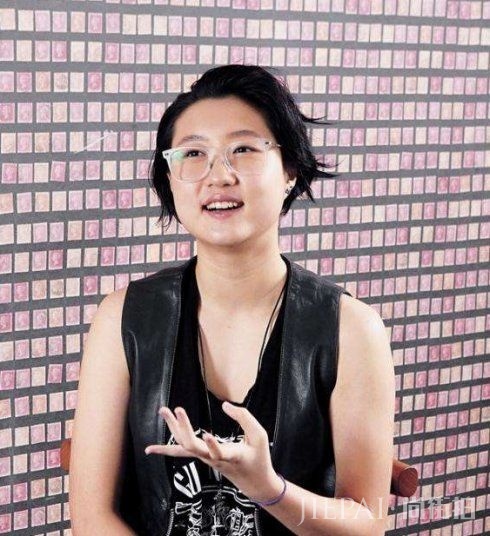 除了陈浩民老婆蒋丽莎,这些明星家人也经常霸占热搜