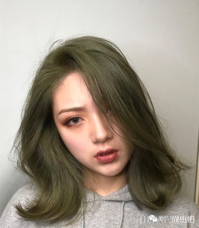 2018流行“温婉烫”