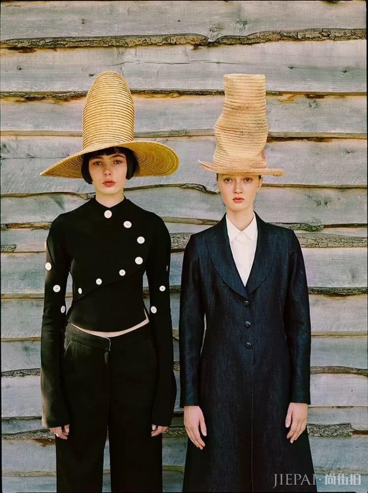 你的手机屏保也该换上“秋装”了，最美的都在这里