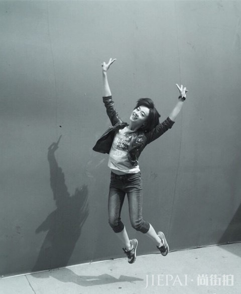 吴谨言的衣品潮炸!明星需要包装!