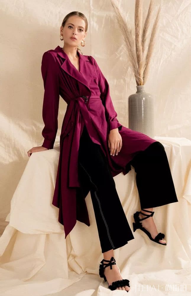 秋冬哪个单品是必买的？你一定得有一件风衣