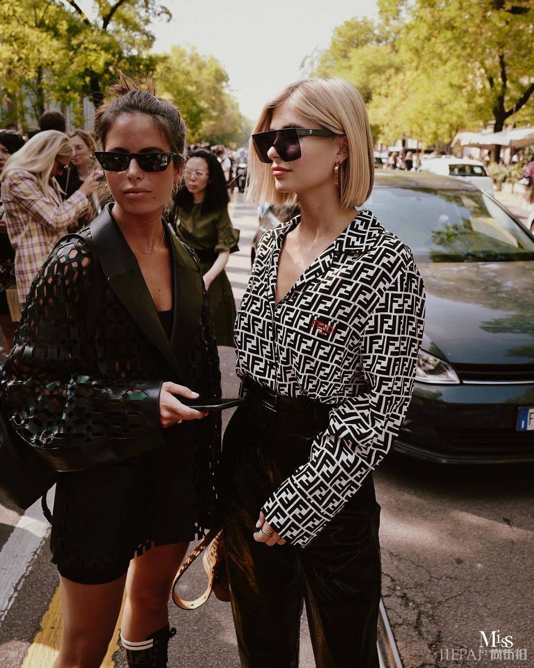 零差评博主Xenia Overdose，教你如何用一件衬衫成就女神范儿