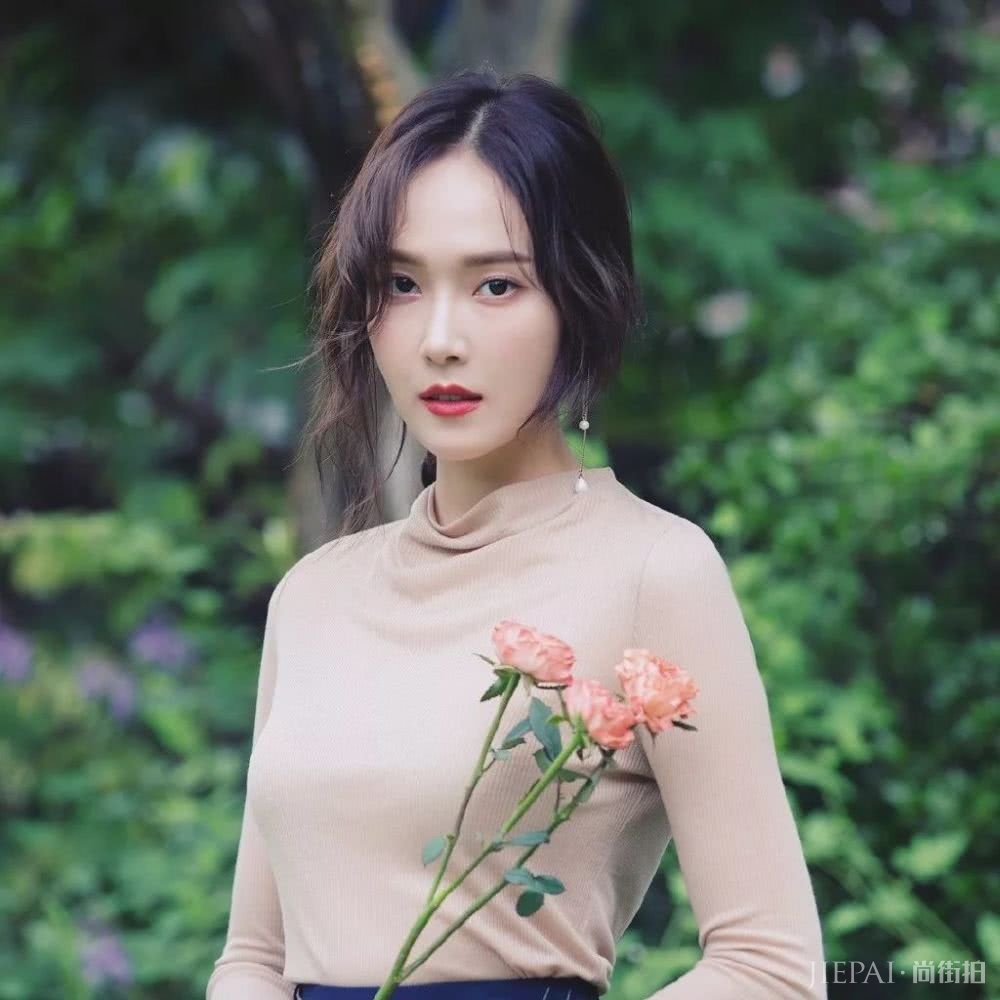 从亚洲最美面孔 到最会赚钱的女总裁 看她怎样活出白富美人生的