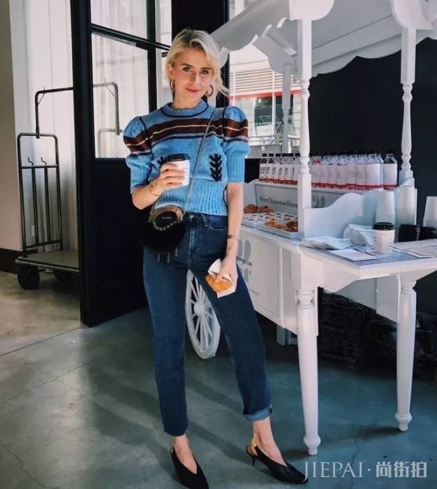 毛衣和牛仔裤怎么穿搭，照着宋佳刘雯的穿法走应该没错！