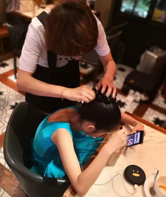 马伊琍的一字马好厉害!网友:柔韧性逆天