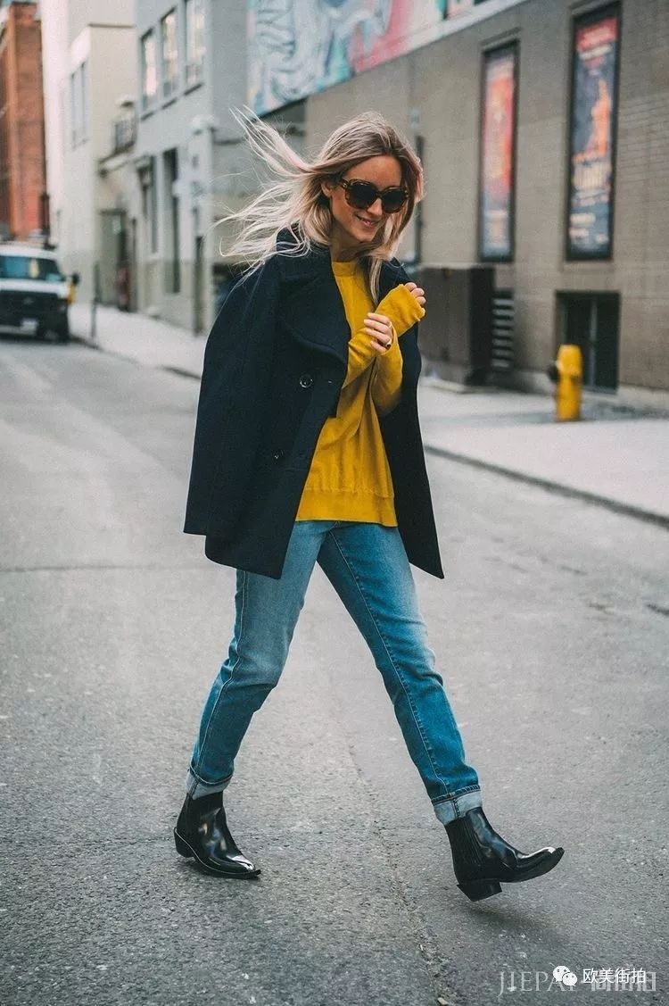 欧美街拍 秋冬穿黄色服装可以这样美！