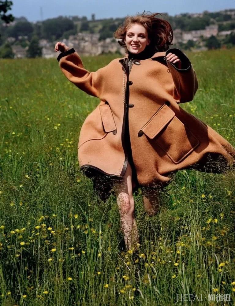 你的手机屏保也该换上“秋装”了，最美的都在这里