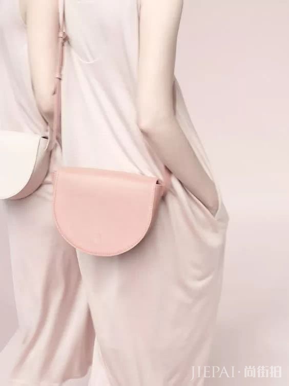 2018秋冬越来越流行小包包
