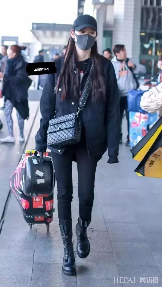 小个子如何选牛仔颜色，穿上才最显白显瘦？