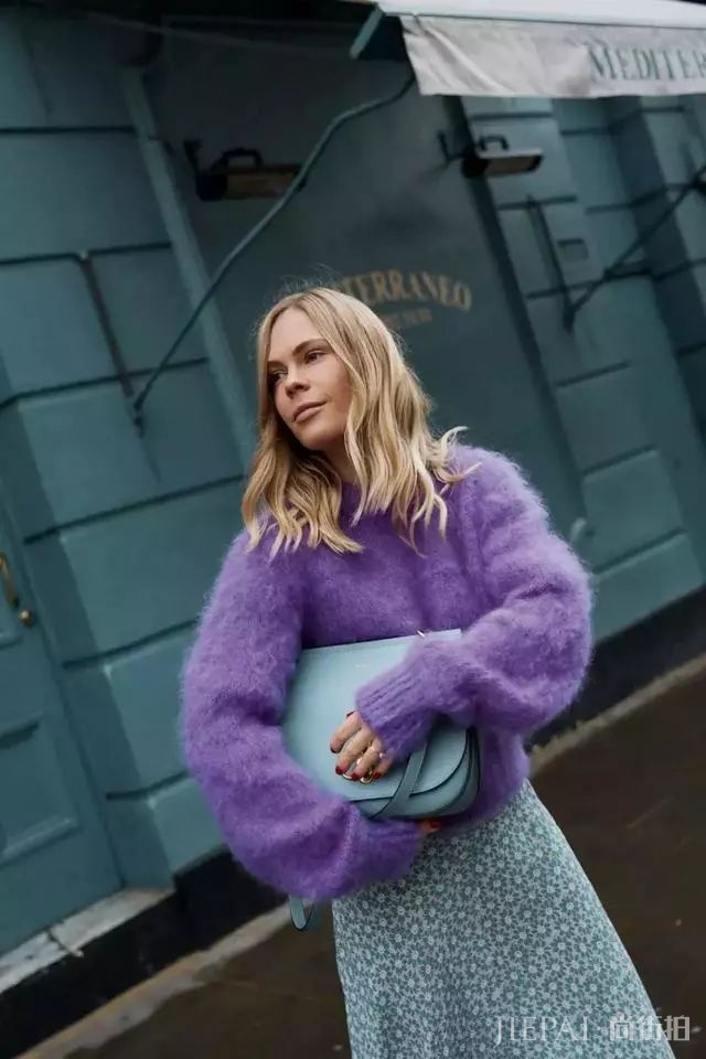 街头潮人告诉你 秋冬季度穿这6条裙子,美过一整年