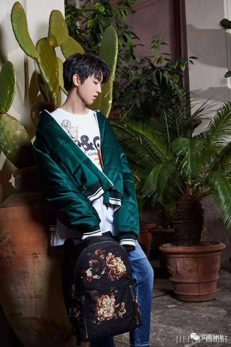 DOLCE&GABBANA | 街拍时髦秘籍