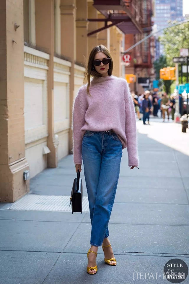 初秋凹造型，有这 4 条牛仔裤稳赢！