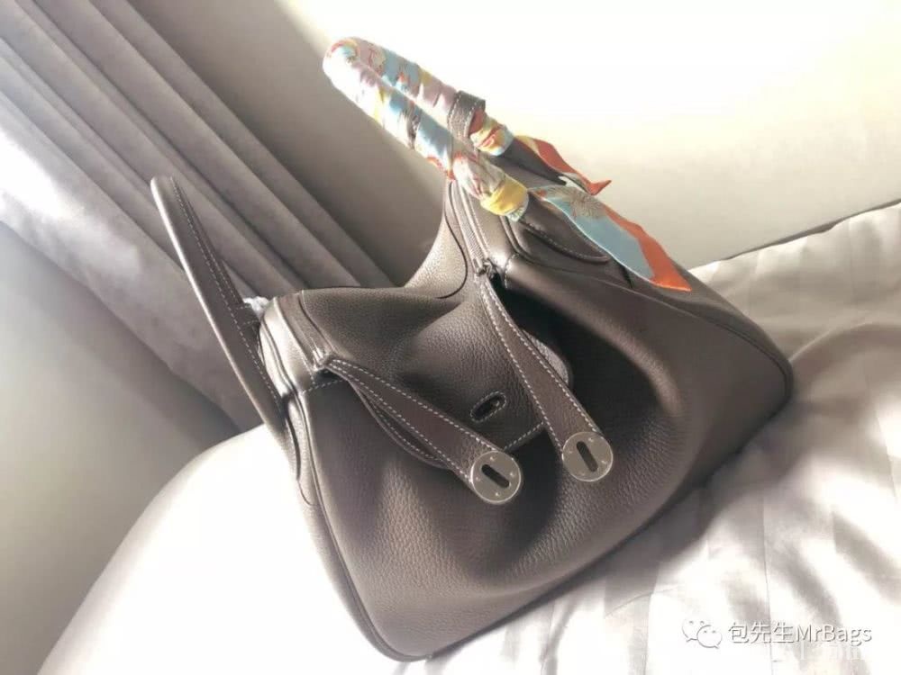 这里有一份最全的流行包包介绍 有你看中的吗？