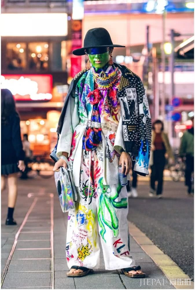 群魔乱舞车祸现场？今年的时装周看点太多了