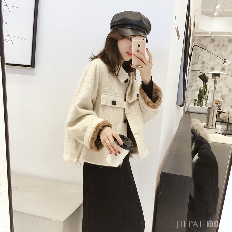 简单得体小资范毛呢外套，这样穿洋气十足哦！