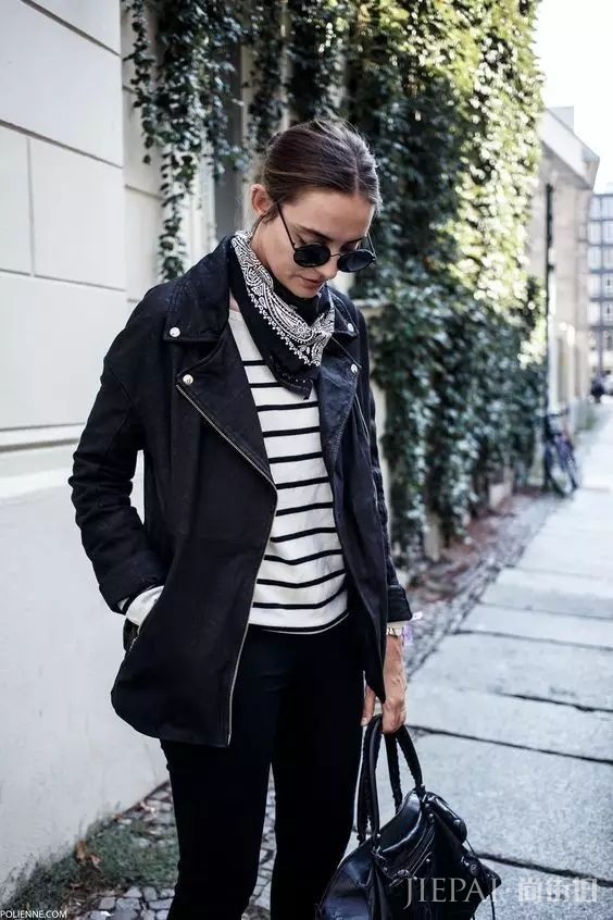 秋冬季节越来越凉 不会穿条纹衫你就少了很多穿搭乐趣