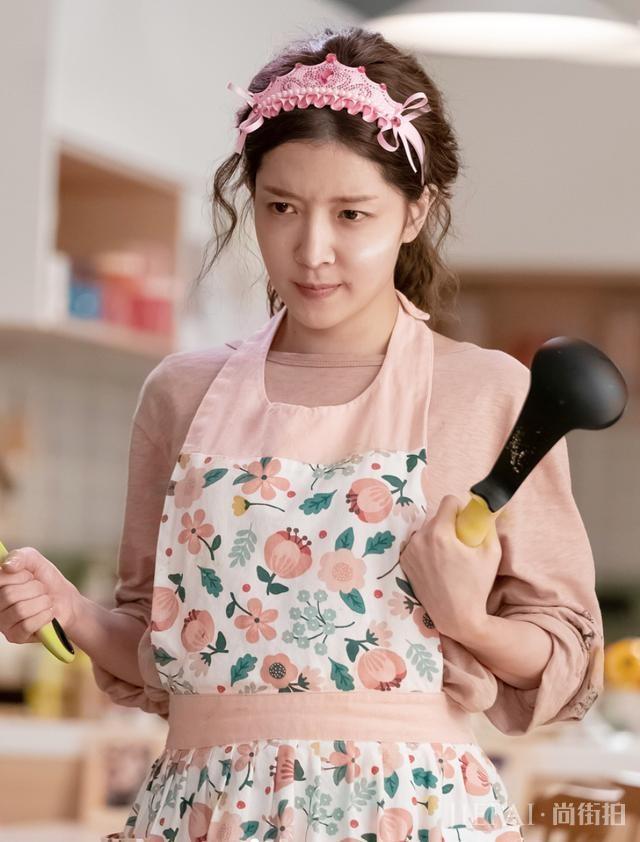 《我身后的陶斯》郑仁仙的微波卷发，剧中5心机撩的苏志变也忘神