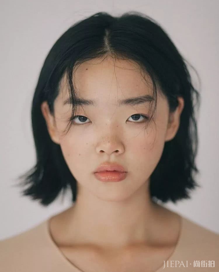 外网吹爆的厌世脸亚洲超模,原来也是非主流网红脸