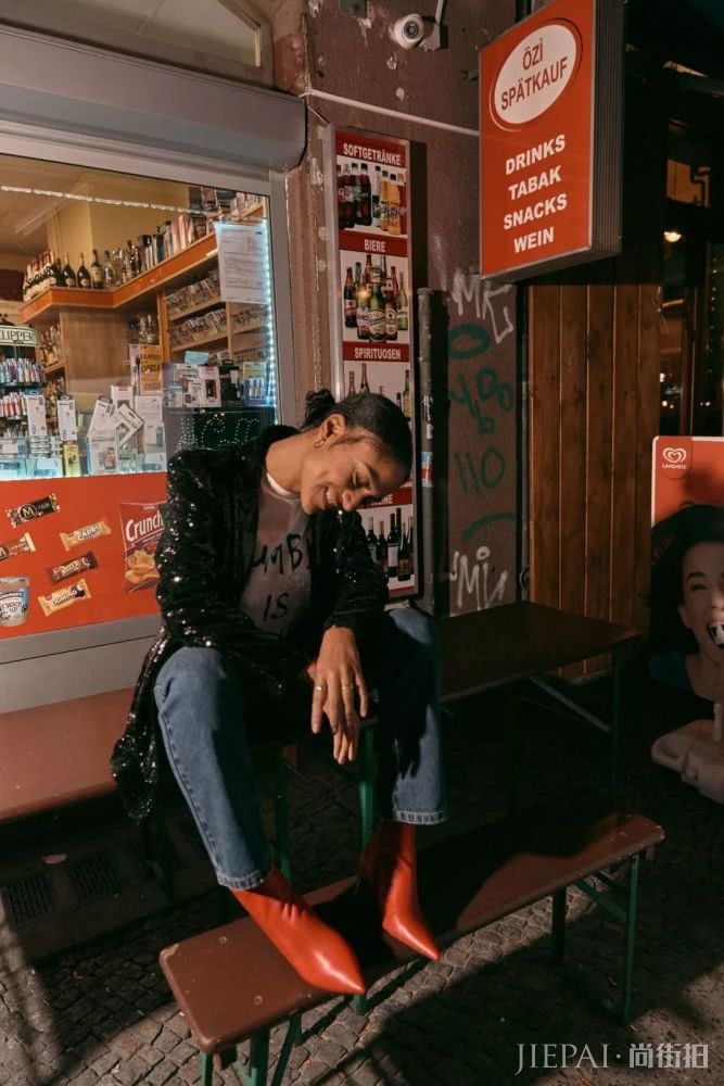 与德国最当红女歌手一起撒野人间游乐园——柏林