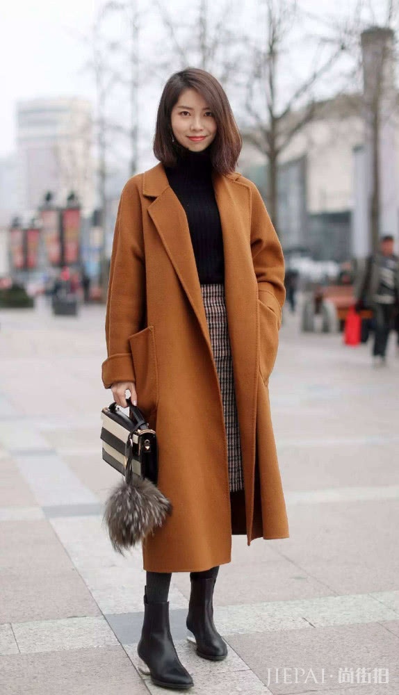 大衣里面再搭配这5款单品,秋冬季节让你轻松穿出时髦感