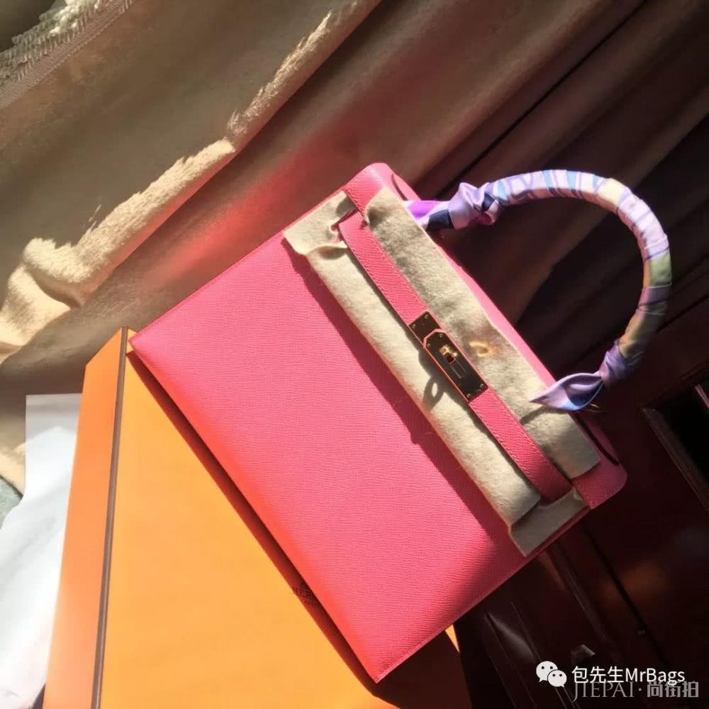 这里有一份最全的流行包包介绍 有你看中的吗?