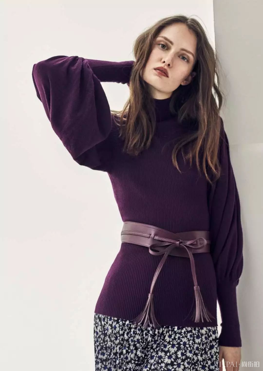 每个人都有一件高领毛衣,但你真的知道怎么穿更好吗?