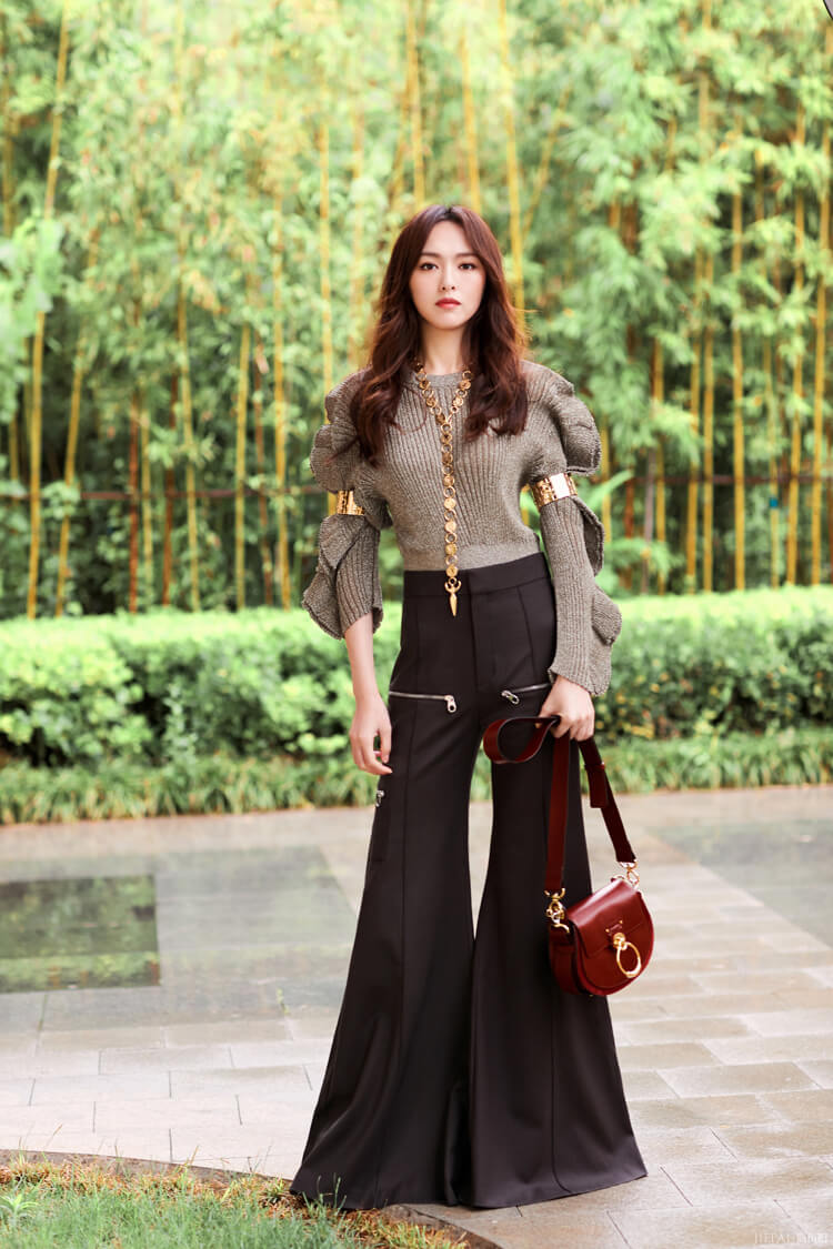 和唐嫣一起回溯那块关于Chloe的浪漫之旅