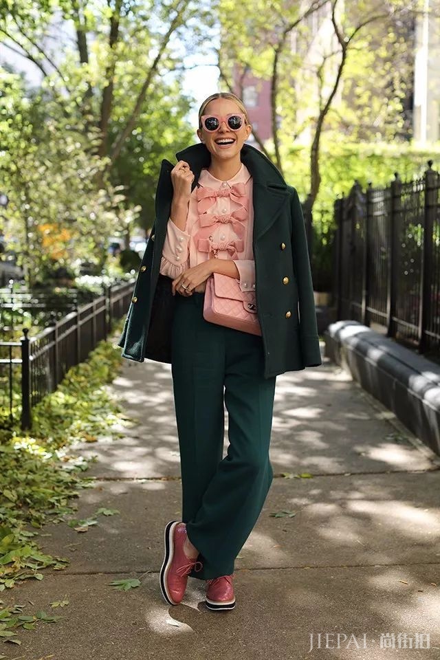 157的石原里美和169的金南珠,都靠这条裤子拉腿?!