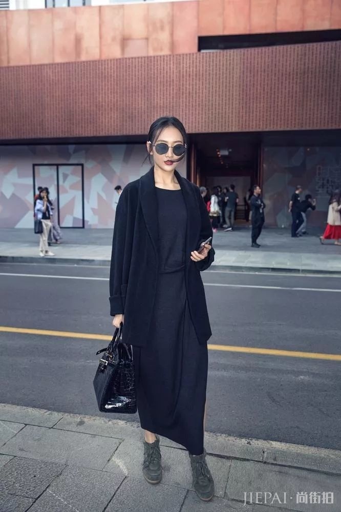 这有一份超全的秋冬款最显瘦穿搭秘籍，粗腰宽胯粗腿都有救，不进来看看吗