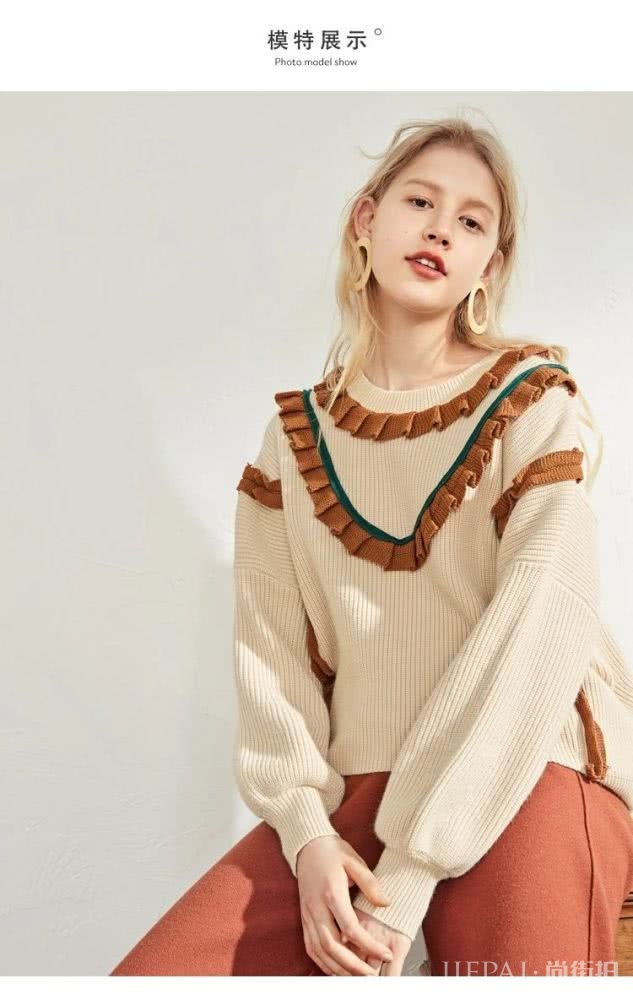 天气越来越冷了!秋冬这样穿才能穿出好气色