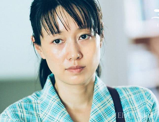 袁泉和宋茜剪波波头,优雅不失活泼,看完就想剪