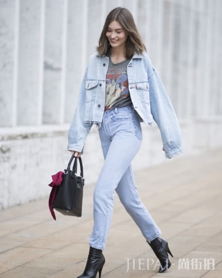 欧美街拍 这样穿牛仔外套才有灵魂