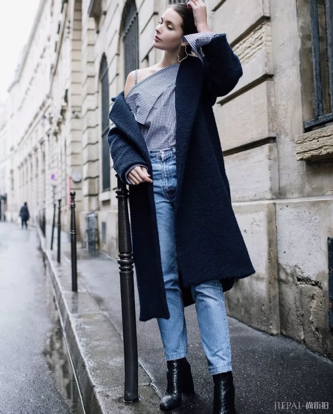 跟着澳洲“不完美”博主练秋冬穿搭