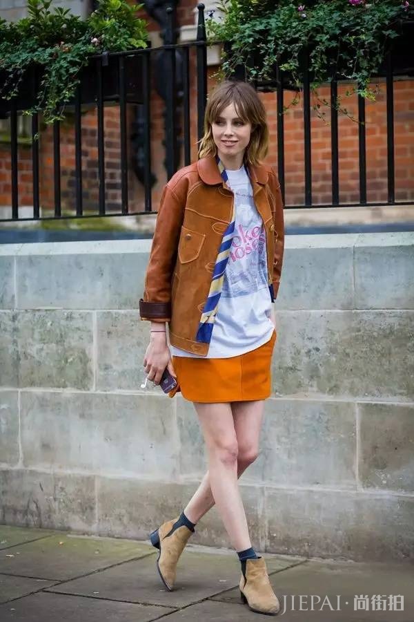 短款夹克怎么搭配好看 把这些显腿长的LOOK学起来