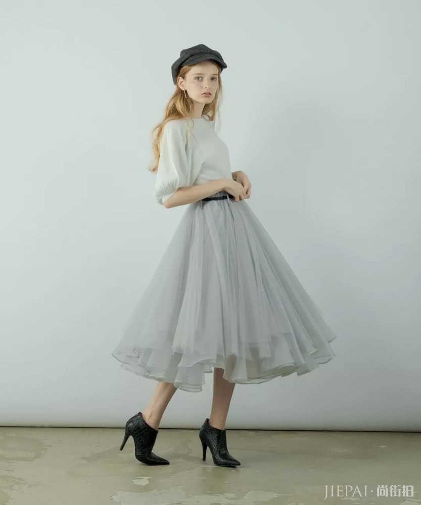 喜欢半身纱裙的的女人太美太疯狂,清新淡雅的风格怎么穿都好看