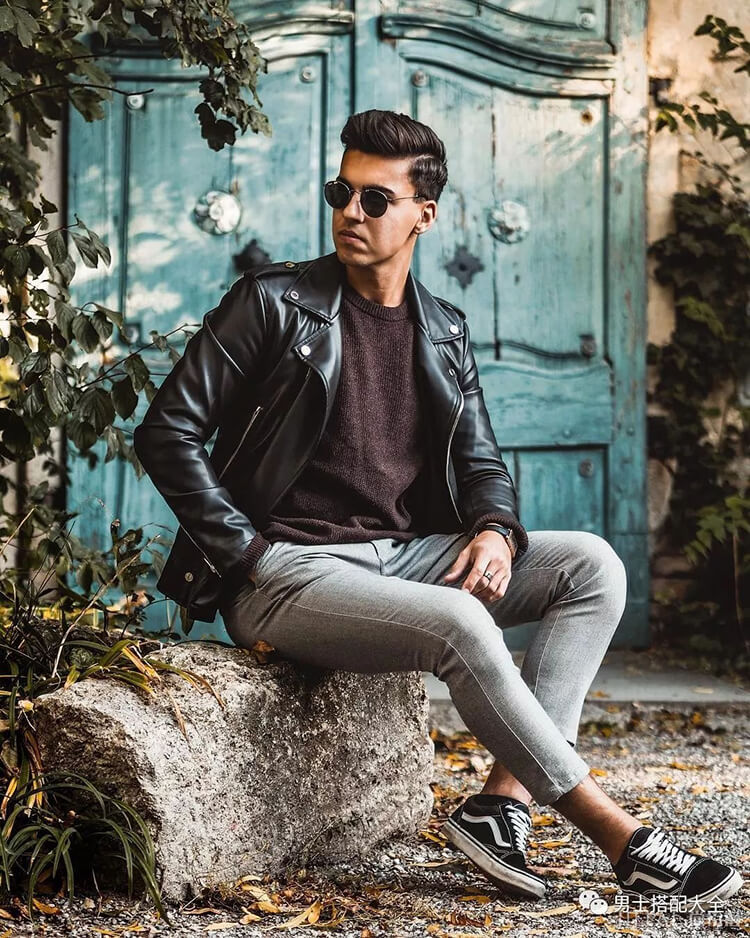 潮男看过来 用万年不淘汰的黑色单品来拯救你的秋冬穿搭