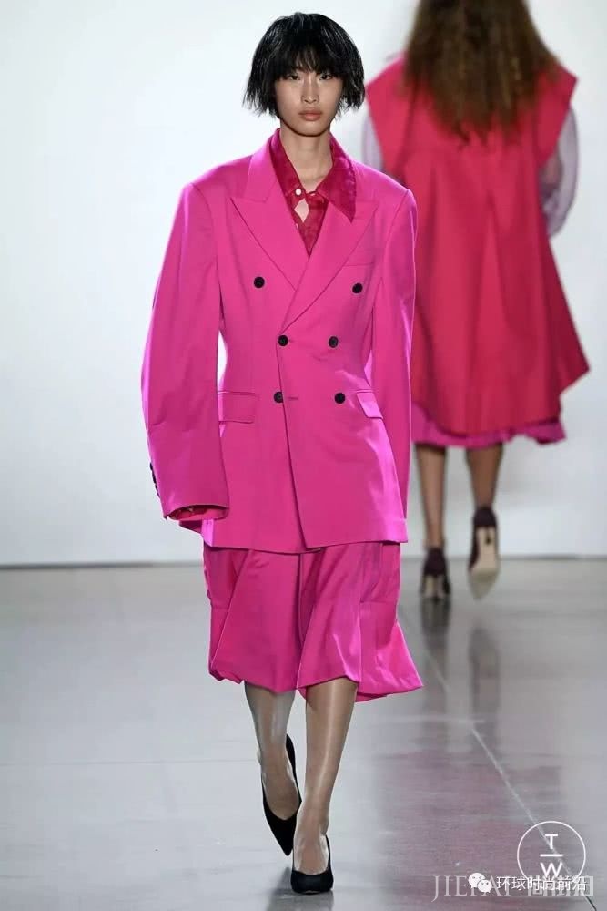 2019春夏时尚用什么攻占?看看这5个流行色就够了