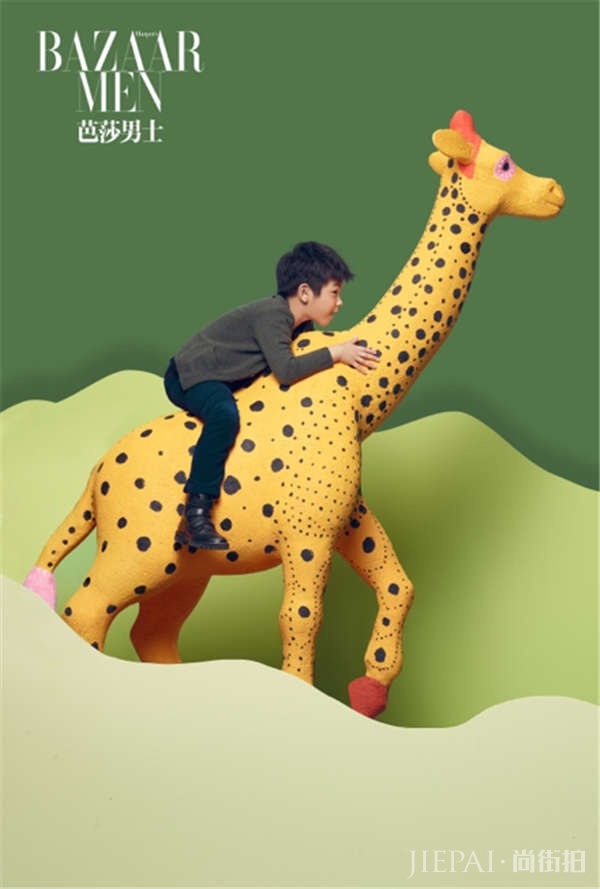 开启“丛林冒险”，黄圣依安迪登《芭莎男士》封面