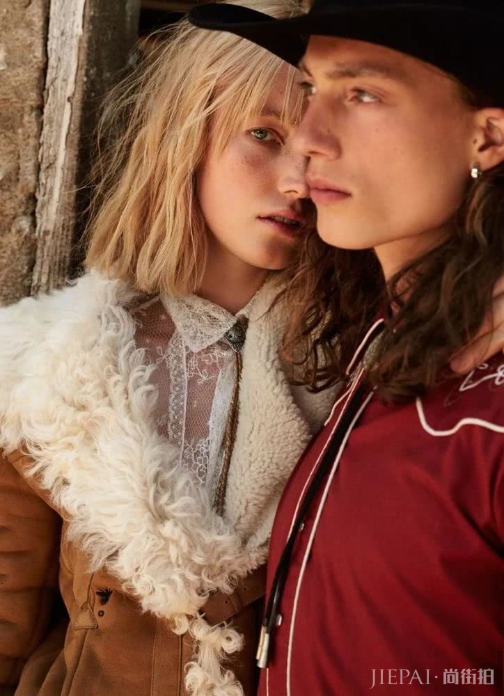 你的手机屏保也该换上“秋装”了，最美的都在这里