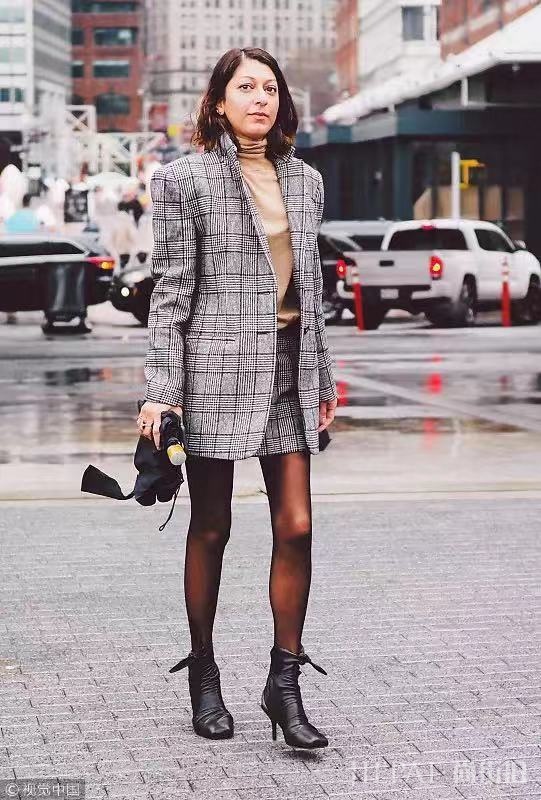 连裤袜的搭配其实就是这么简单!