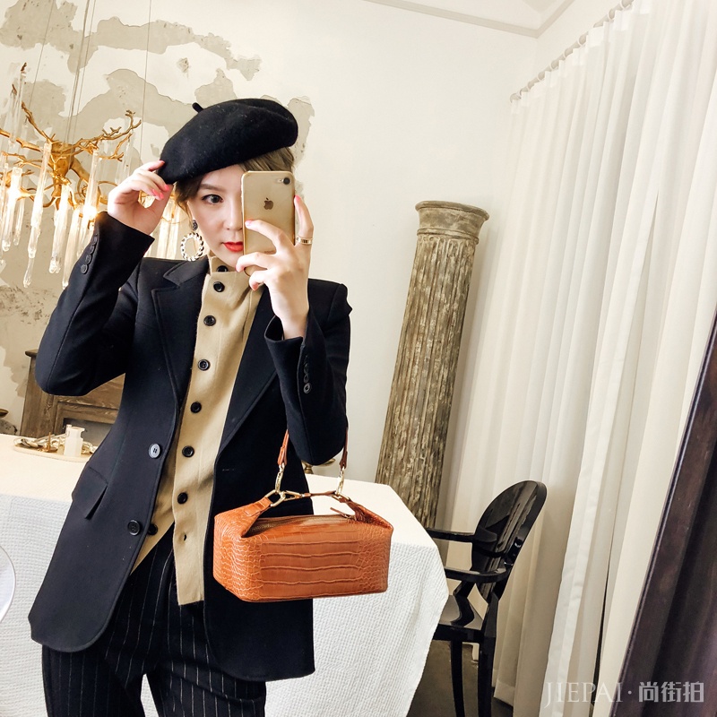时髦气质的西装外套,多种场合轻松驾驭!