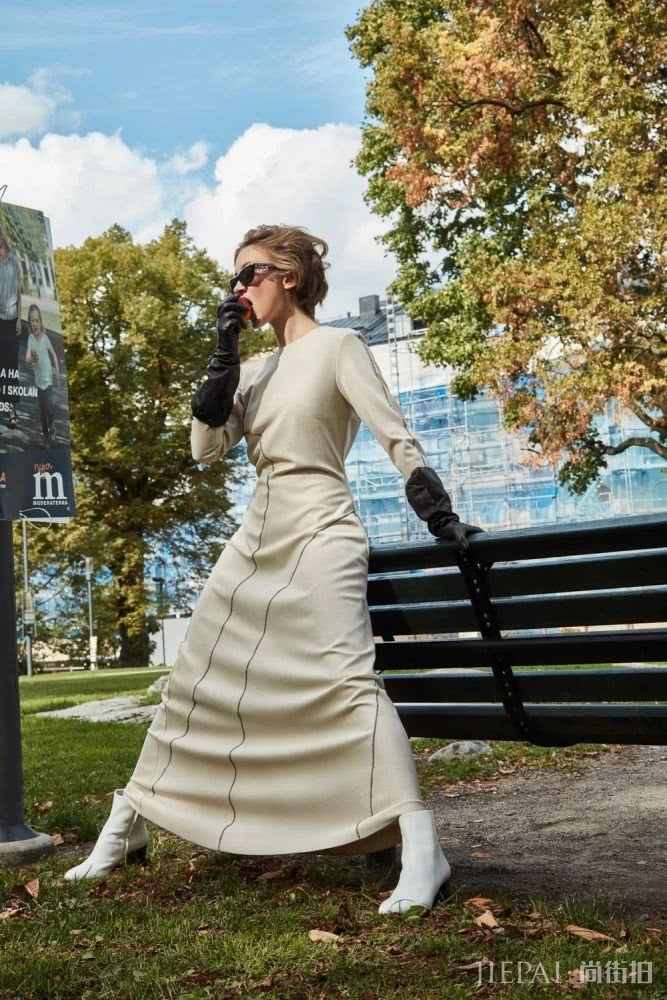 你的手机屏保也该换上“秋装”了，最美的都在这里