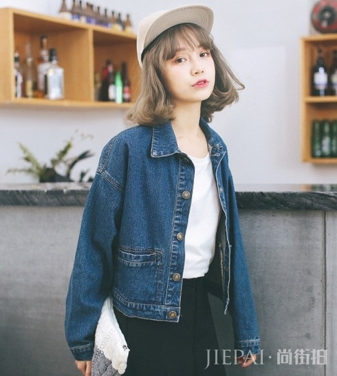 帅气女牛仔外套搭配 秋季玩转男友风
