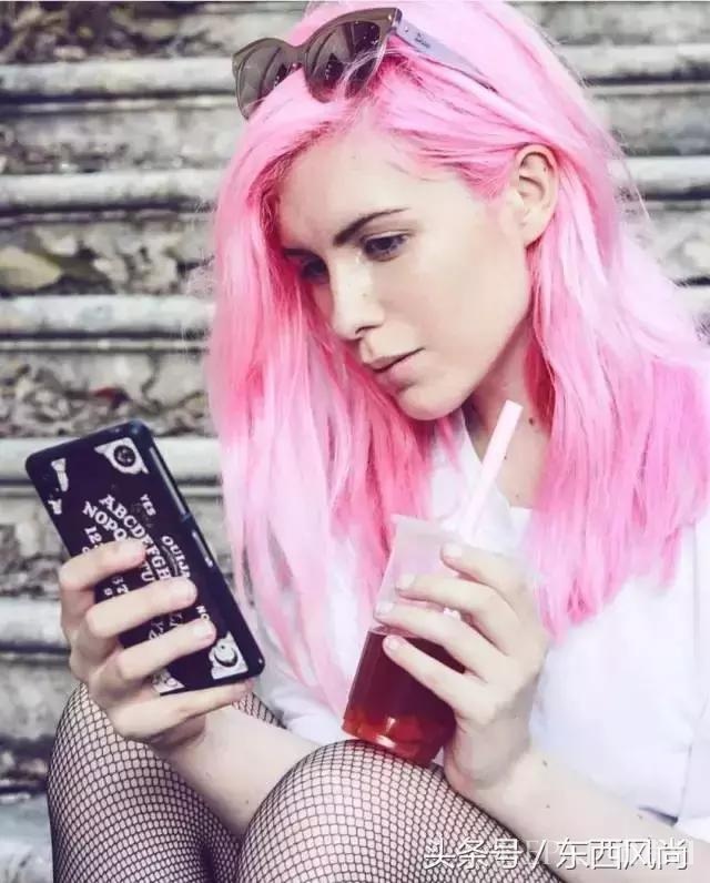 2018秋冬流行什么发色？来看看我们为你总结的吧