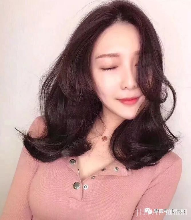 2018流行“温婉烫”