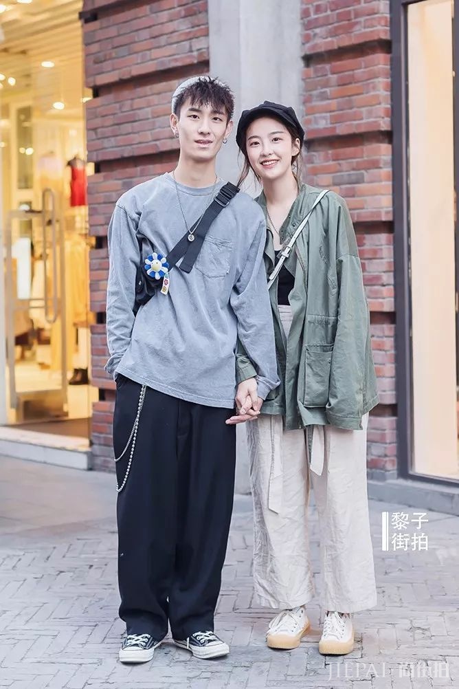 武汉街拍No.44 | 早晚渐凉的武汉 ，看他们如何穿搭